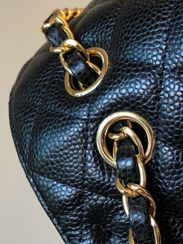 CHANEL CLASSIC HANDBAG