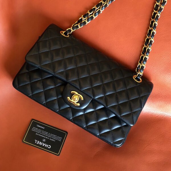 CHANEL CLASSIC HANDBAG