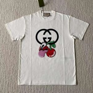 GUCCI T-shirt