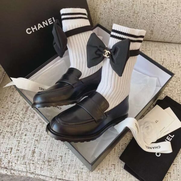 CHANEL Loafers