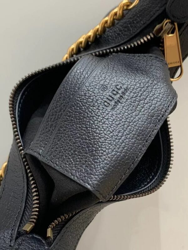 GUCCI Aphrodite Shoulder Bag