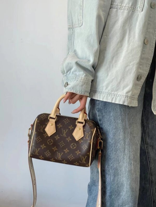 LV SPEEDY BANDOULIÈRE 20 M46222