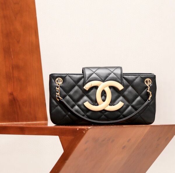 CHANEL 24C Baguette Bag