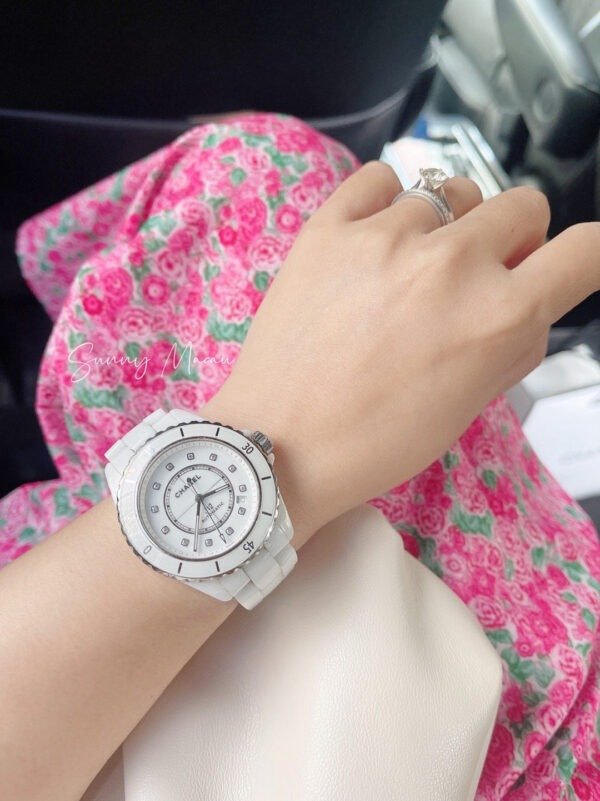 CHANEL J12 WATCH CALIBER 12.2