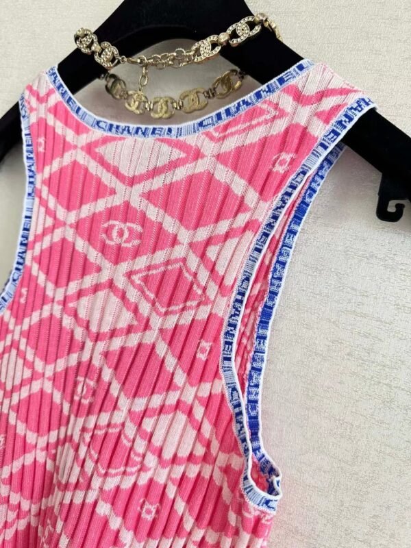 CHANEL 24s Pink tank top