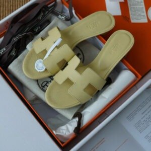 HERMES Oasis sandal