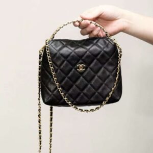 CHANEL 24A CLUTCH WITH CHAIN